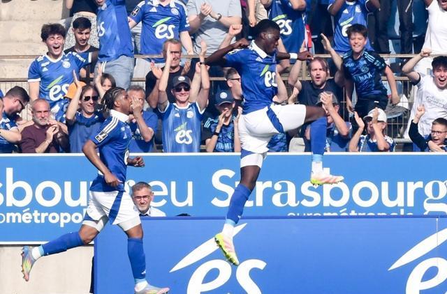 kaiyun sports-法甲加时末段走向成谜；阿森纳复出首秀；球迷炸锅；年轻球员得到机会的简单介绍-kaiyun sports