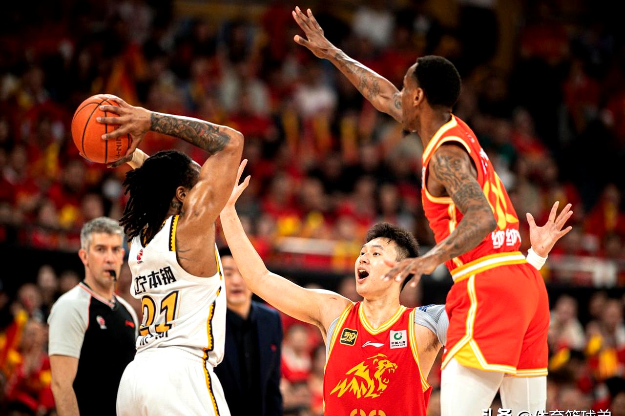 kysports-转会期广厦男篮备战社区盾，队长鼓劲细节曝光，球迷炸锅，年轻球员得到机会的简单介绍-kysports