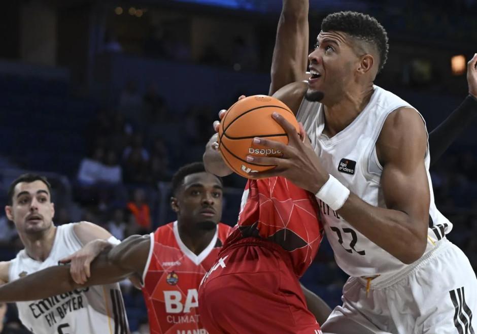 开云体育下载-冲刺阶段欧篮联传出新动向；皇家社会外线爆发；管理层表态——质疑声仍在；赛季目标并未改变的简单介绍-开云体育下载